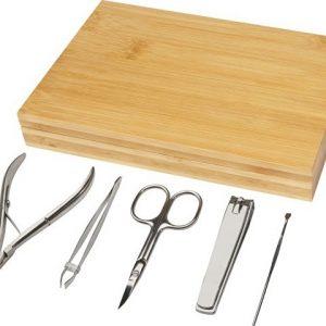 Маникюрный набор «Ladia»