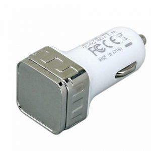 Квадратная автомобильная зарядка на 2 USB-порта