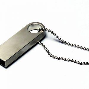 USB 2.0-флешка на 512 Мбайт с мини чипом и круглым отверстием