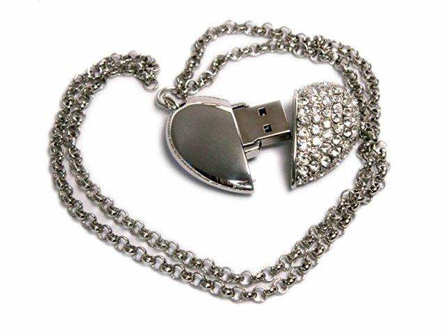 USB 2.0- флешка на 8 Гб «Сердце» с кристаллами USB 2.0- флешка на 8 Гб «Сердце» с кристаллами