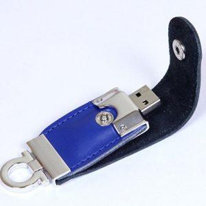USB 2.0- флешка на 64 Гб в виде брелока