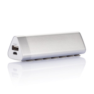 Зарядное устройство треугольной формы с присосками, 2200 mAh