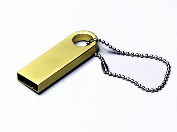 USB 2.0-флешка на 512 Мбайт с мини чипом и круглым отверстием