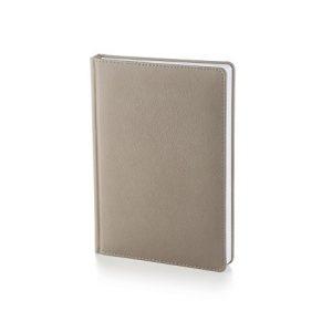 Ежедневник А5 недатированный «Leader»