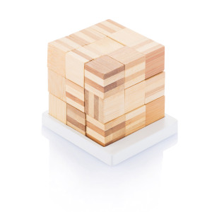 Головоломка-куб из бамбука
